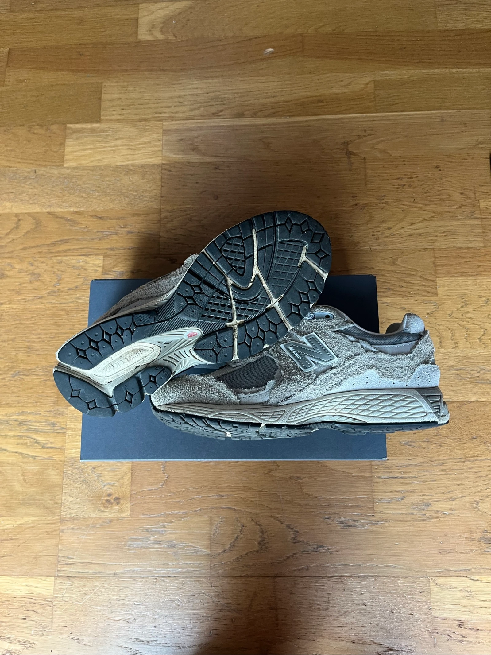New Balance 2002R Protection Pack – photo 8